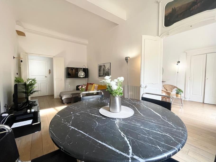 Homelivia, Vieux Nice, Appartement De Charme, Clim Balcon Exteriér fotografie